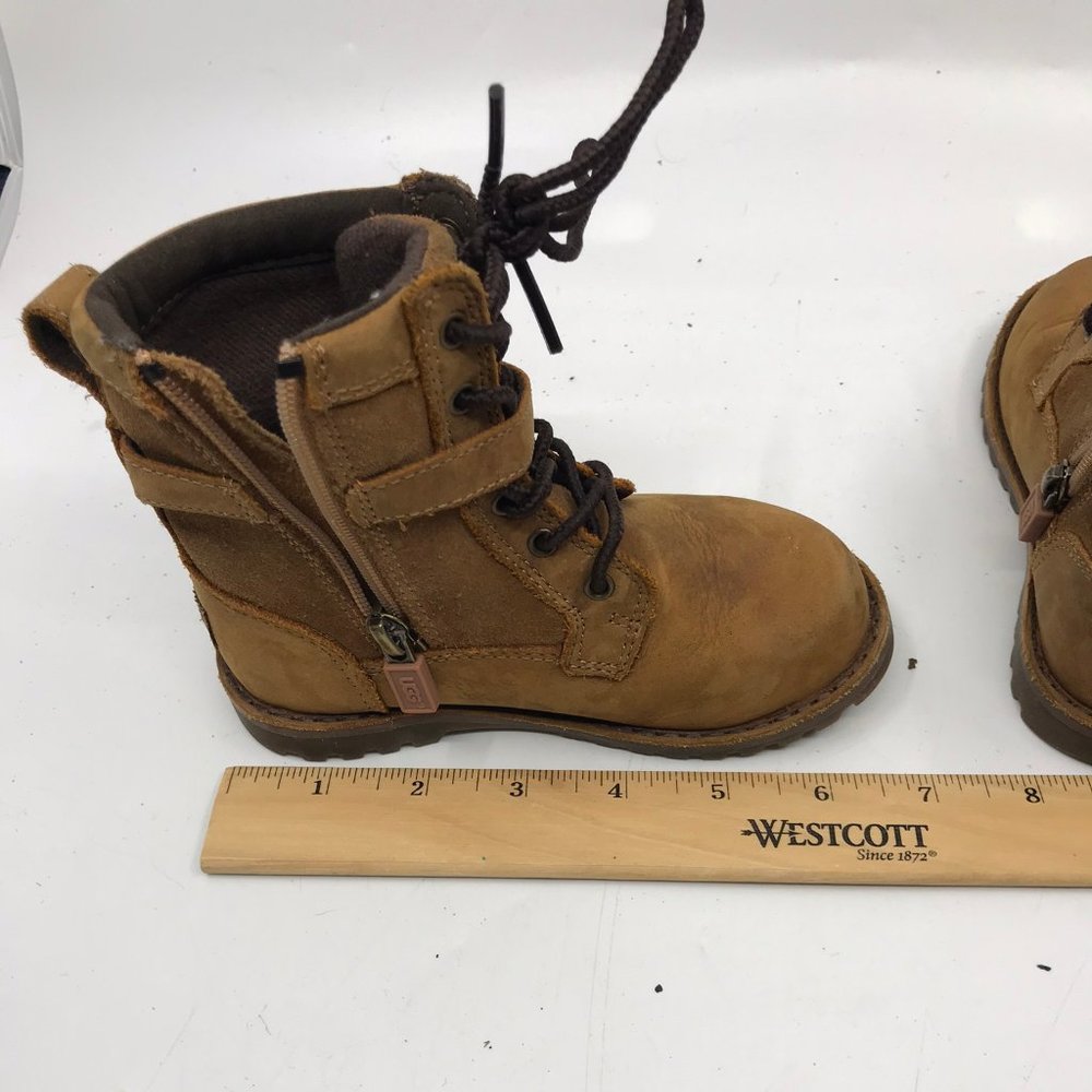 Mini UGG Brown Kids Boots Size: US 8 - Picture 6 of 8